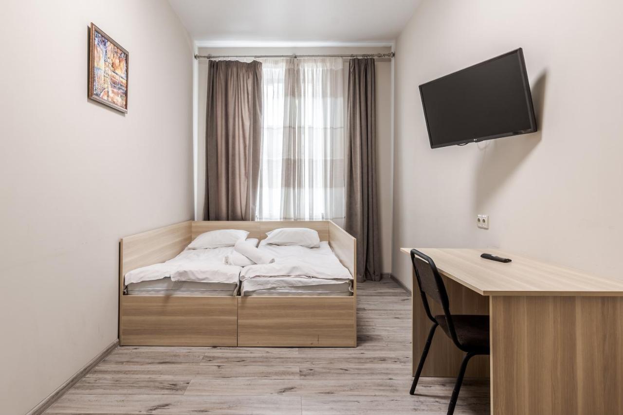Creamy Apartment Lviv Exterior photo