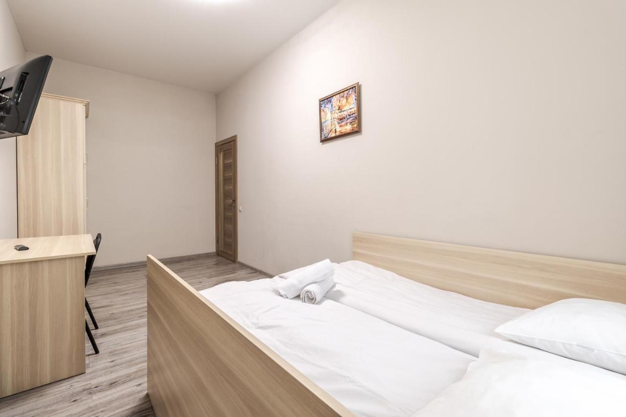 Creamy Apartment Lviv Exterior photo