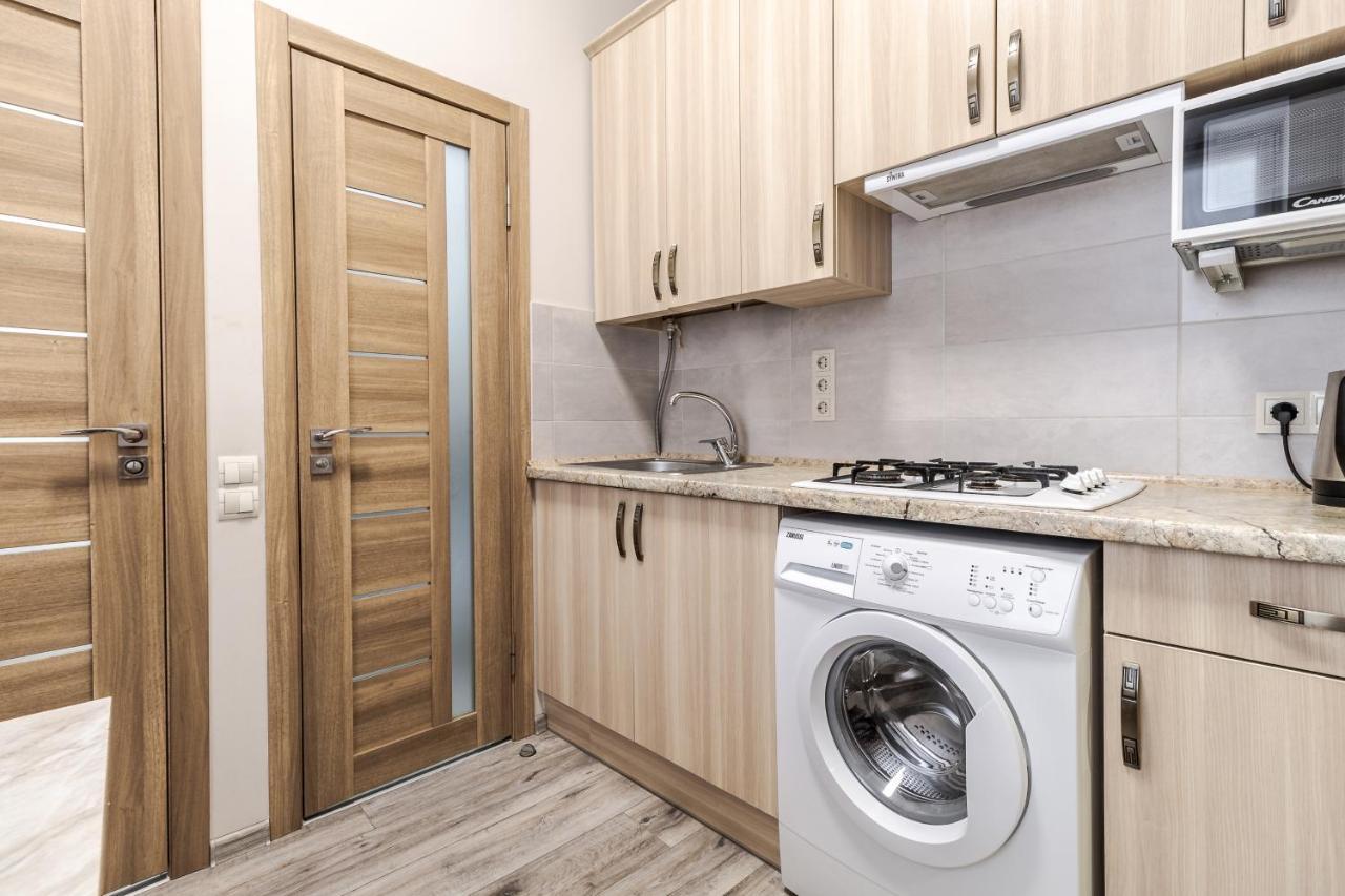Creamy Apartment Lviv Exterior photo