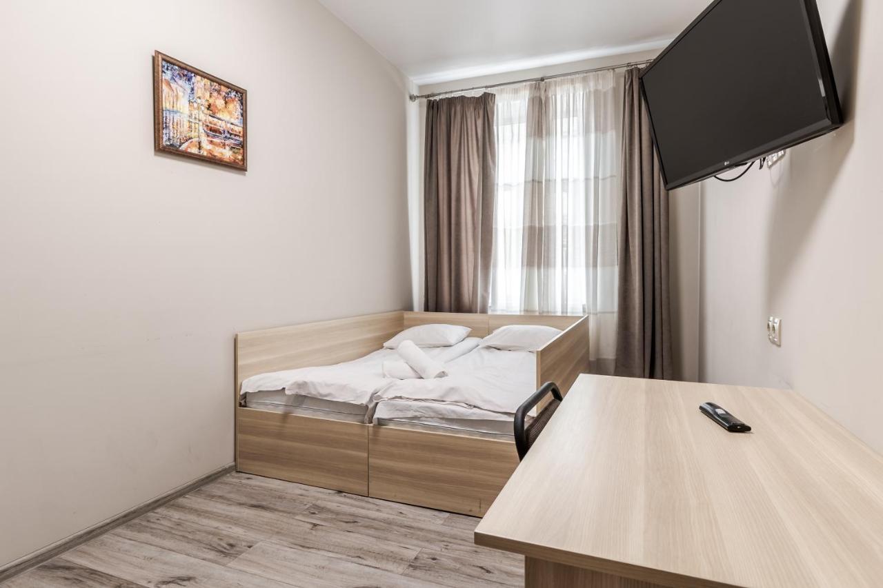 Creamy Apartment Lviv Exterior photo